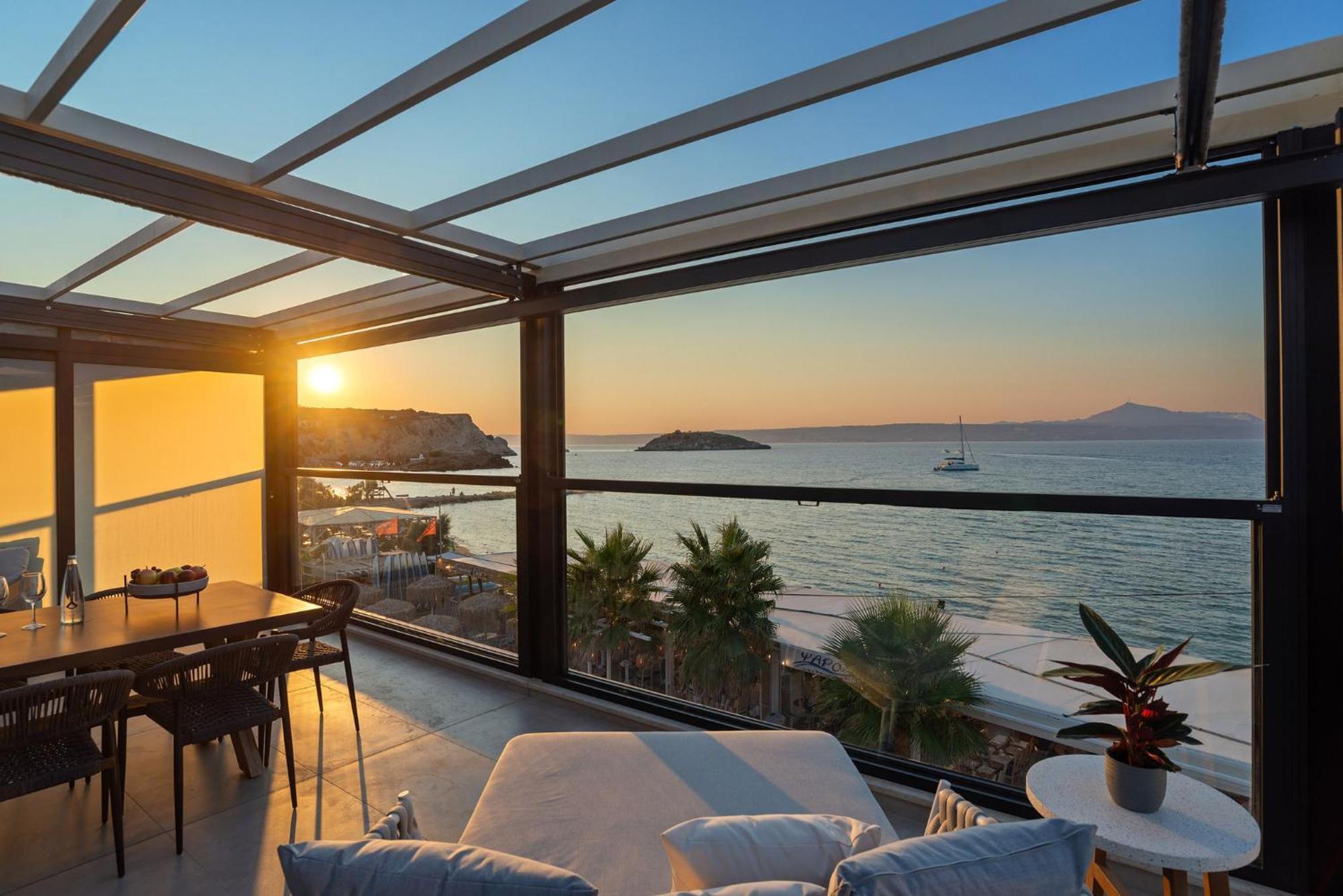 Peristeres Luxury Apartment Next To The Sea - By Apokoras Villas Алмирида Экстерьер фото